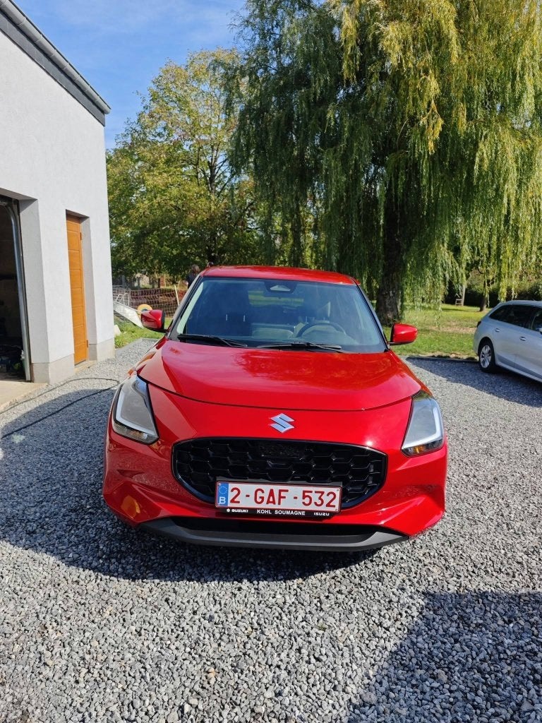 Suzuki Swift GL+ 1.2 Hybrid — 2024 — 16 000 €, Auto's, Voorwielaandrijving, Stof, Euro 6, 400 kg