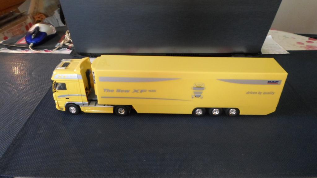 tekno daf vrachtwagen schaal 1:50, Hobby en Vrije tijd, Modelauto's | 1:50, Ophalen, Zo goed als nieuw, Bus of Vrachtwagen, Tekno