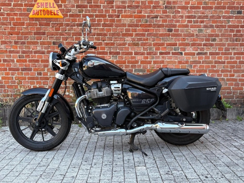 Royal Enfield Supermeteor 650 noir astral, ABS, Entreprise, Occasion, Chopper