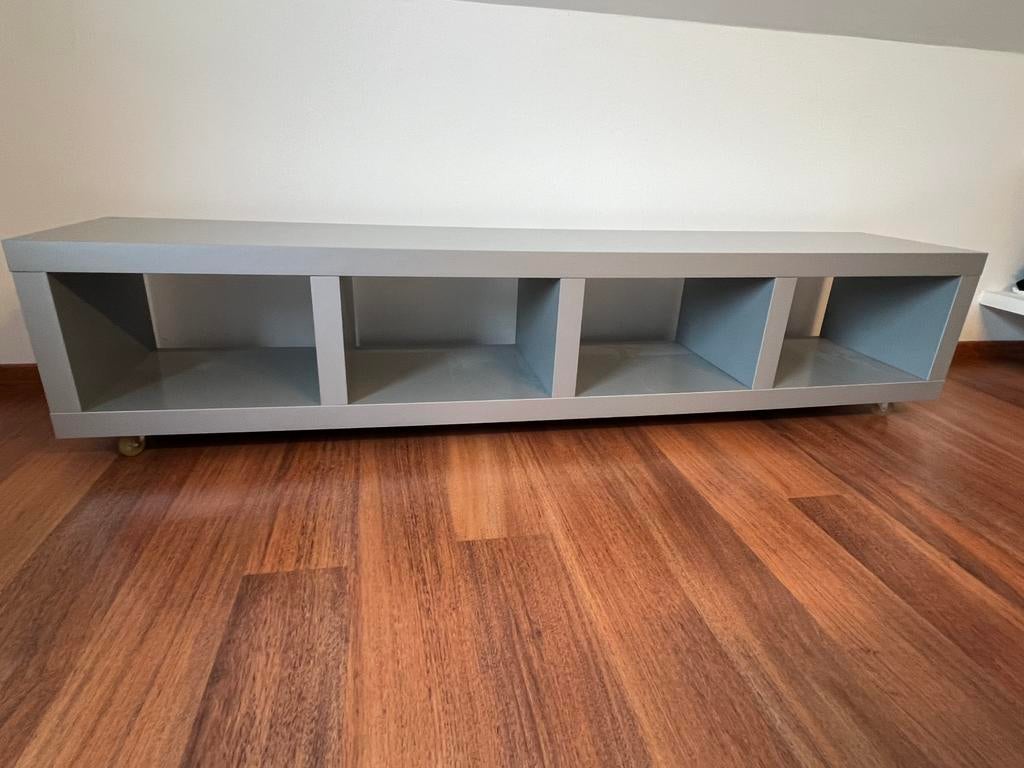 Boekenrek ikea op wielen 190lang 38b 35h, Ophalen, Minder dan 50 cm, 100 tot 150 cm, Zo goed als nieuw