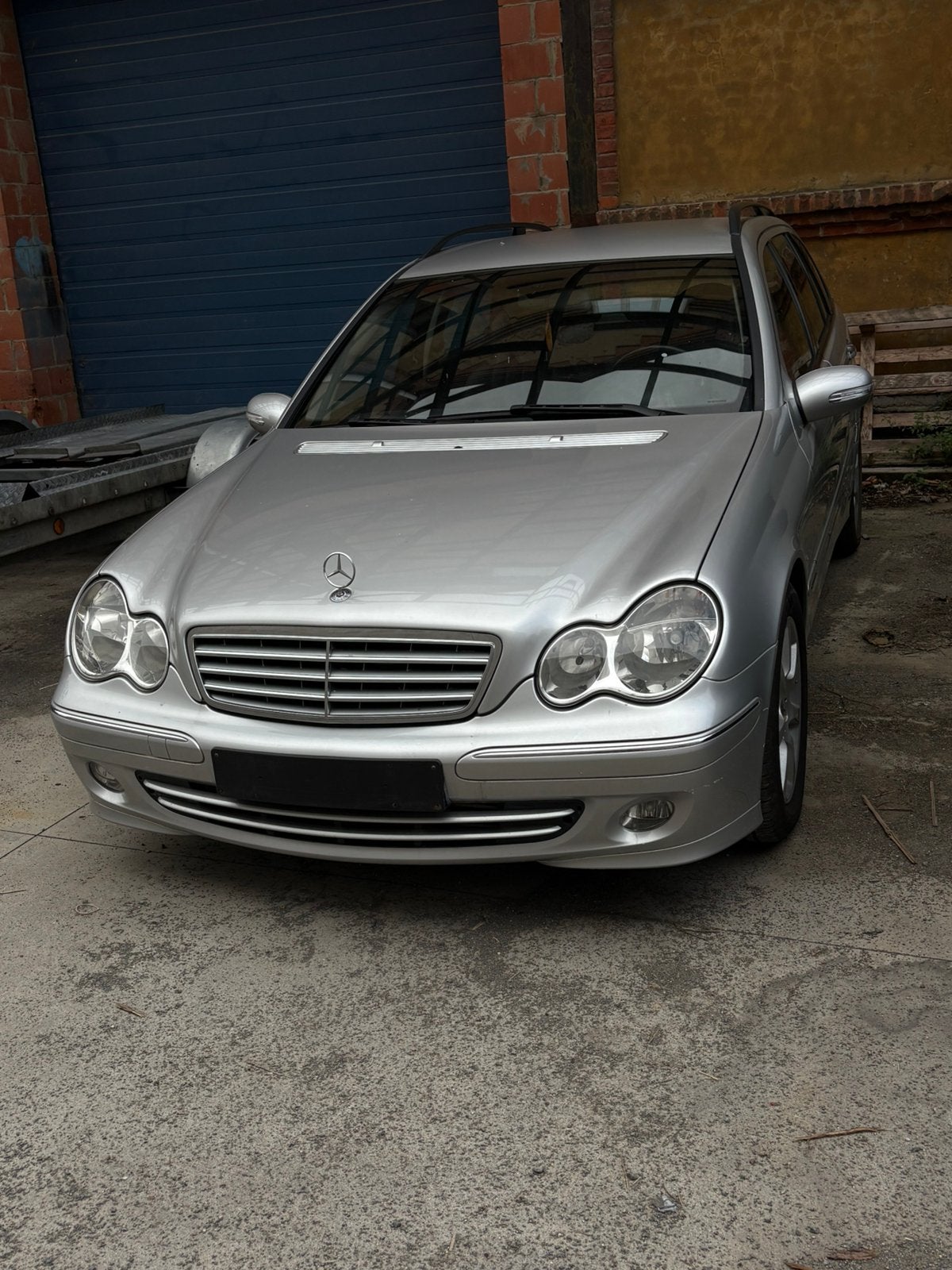 Mercedes 220 C CDI, Auto's, Particulier, Handgeschakeld, Te koop