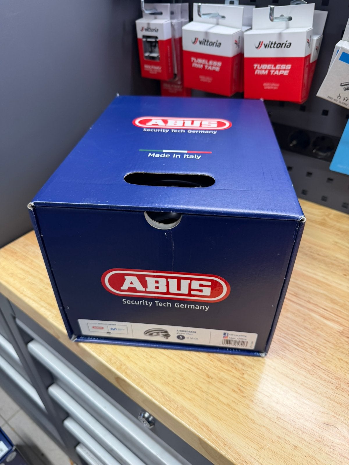 Abus Airbreaker S, Fietsen en Brommers, Ophalen of Verzenden, Zo goed als nieuw, S