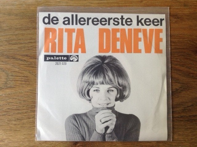 single rita deneve, CD & DVD, Vinyles Singles, En néerlandais, Housse de protection extérieure, Pochette photo, Pressage original
