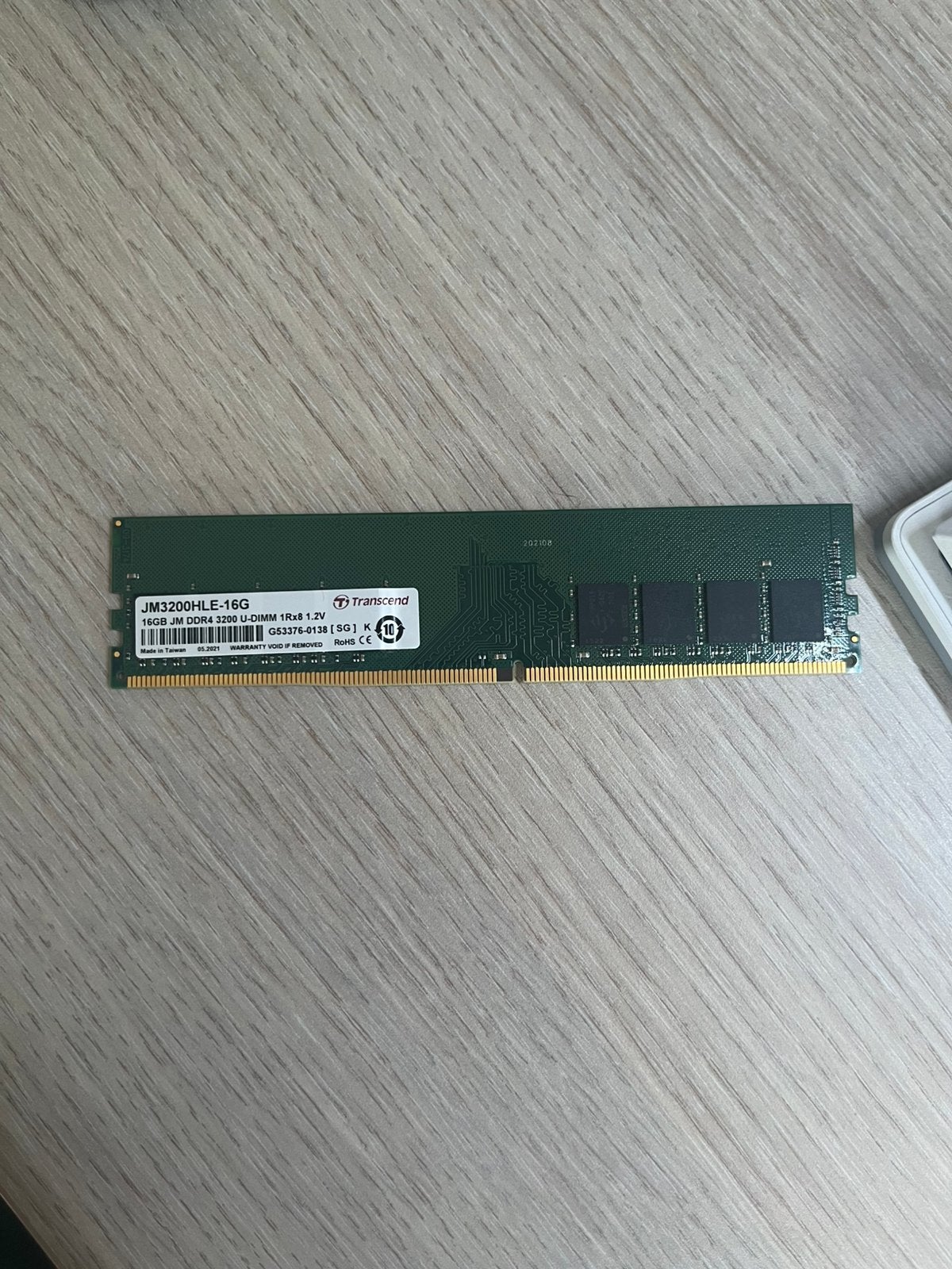Transcend DDR4-3200 U-DIMM 16 Gb(JM3200HLE-16G) - fonctionne, Enlèvement ou Envoi, DDR4, Utilisé, Desktop