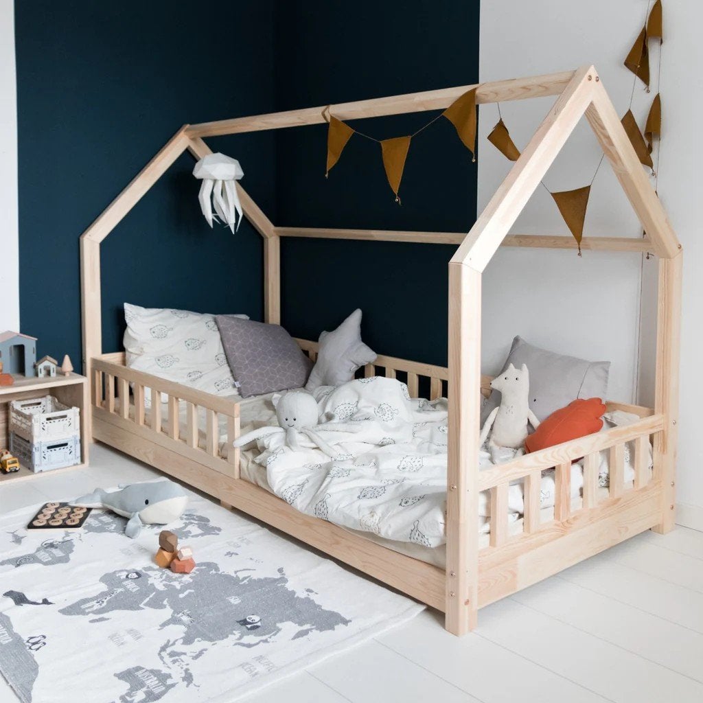 Nouveau lit cabane Montessori PN €440,- *RESERVE*, Enfants & Bébés, Chambre d'enfant | Lits, Enlèvement, Neuf, 180 cm ou plus