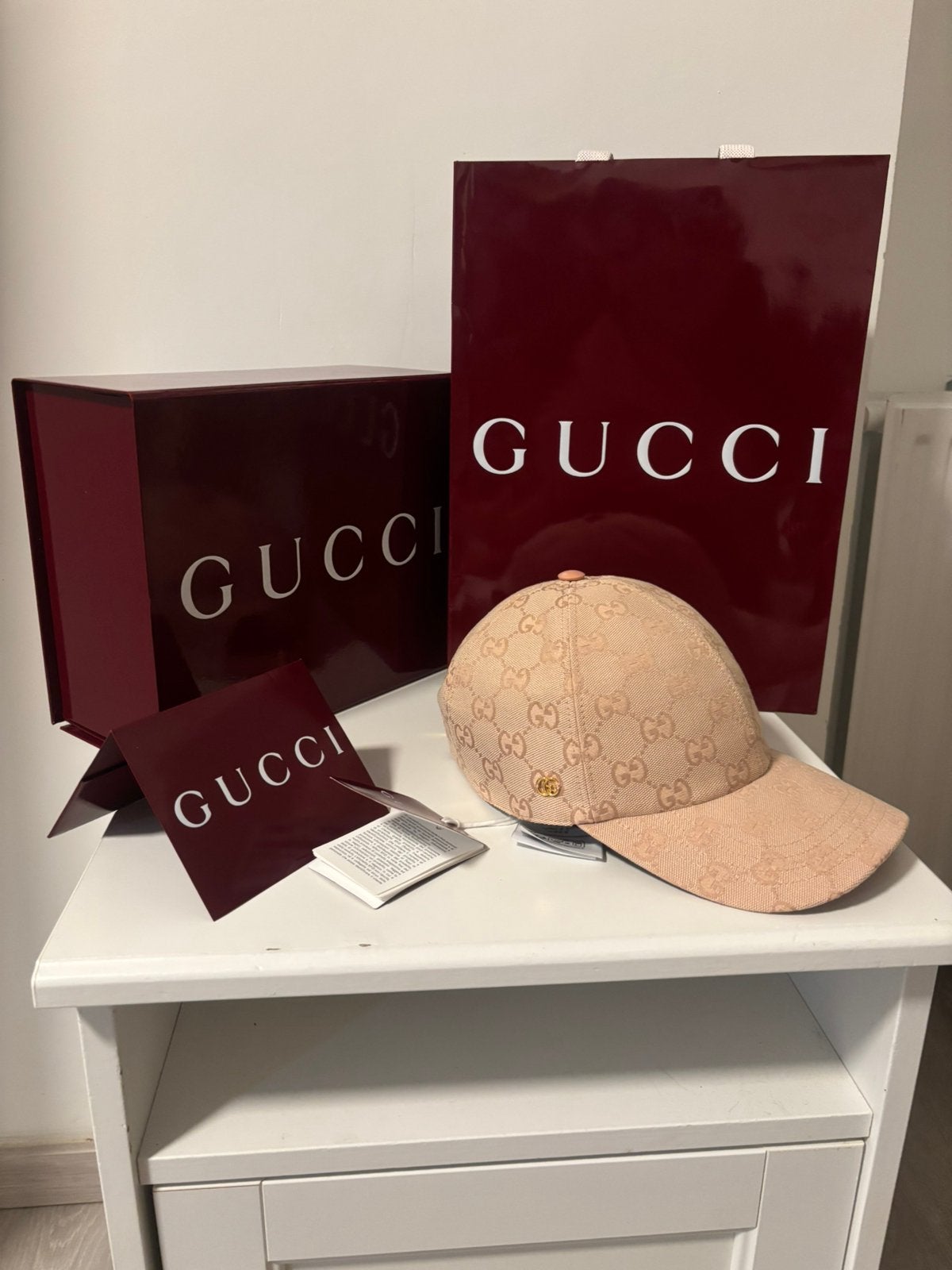Gucci, Enlèvement ou Envoi, Comme neuf