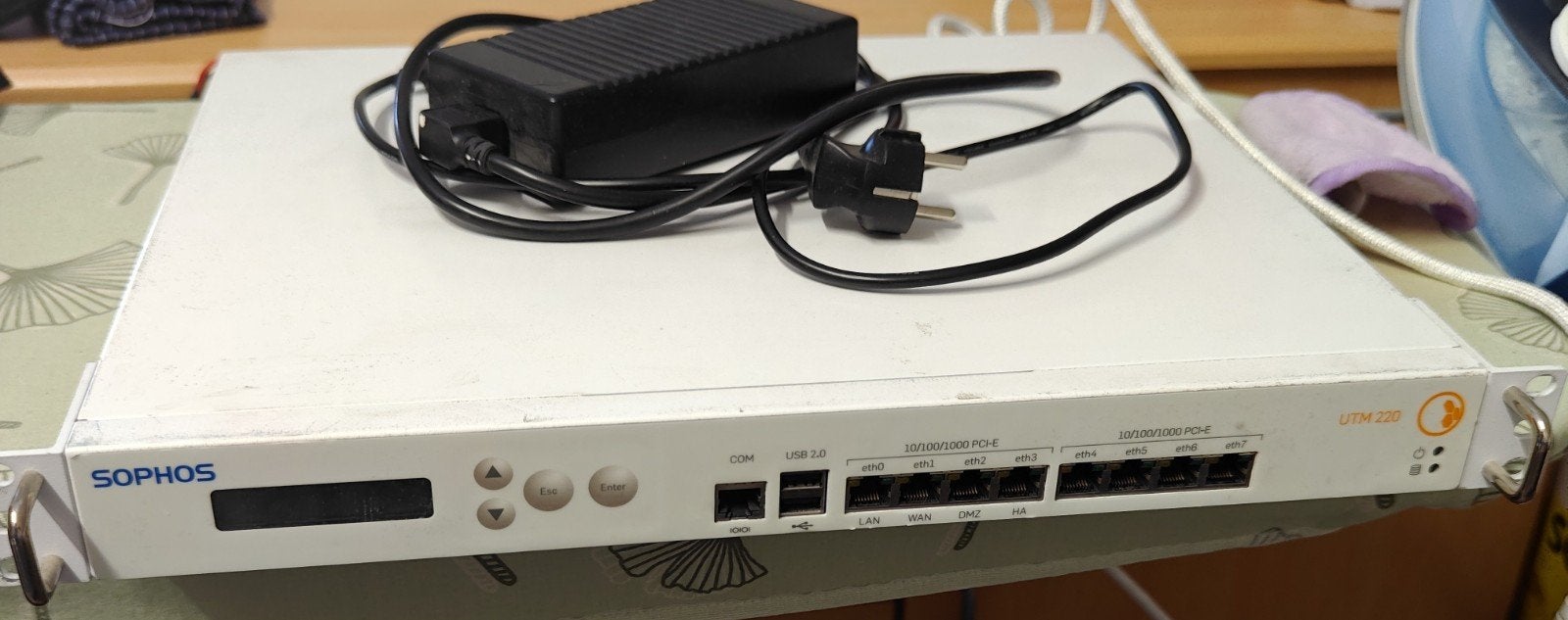 Sophos UTM 220 rev.5 100% silent mod Opensense/pfsense, Computers en Software, Ophalen of Verzenden