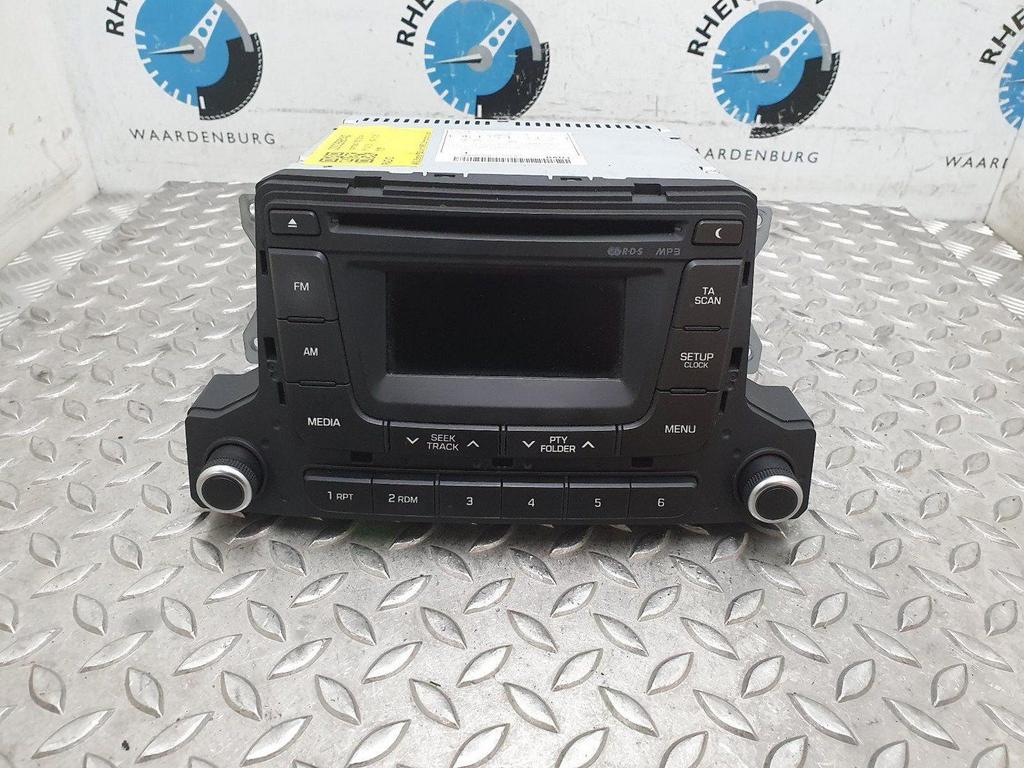 HYUNDAI I10 RADIO 2015, Auto-onderdelen, Ophalen of Verzenden, Gebruikt, Stiba lid