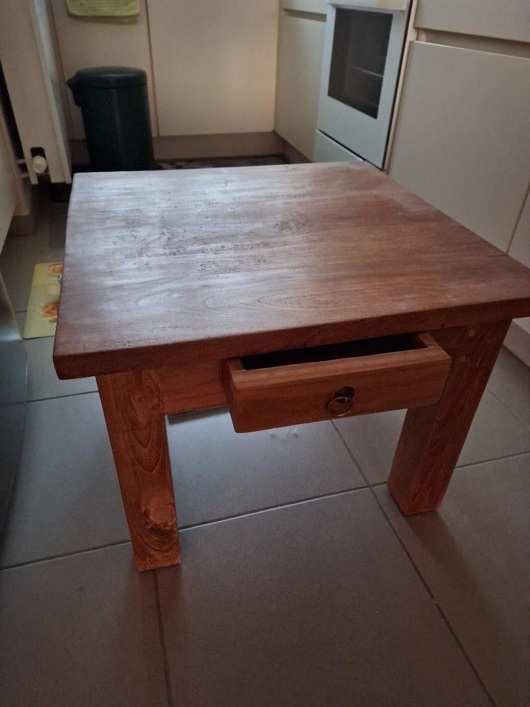Salontafel / bijzettafel in oude teak, Huis en Inrichting, Ophalen, 50 tot 100 cm, 50 tot 100 cm, Zo goed als nieuw
