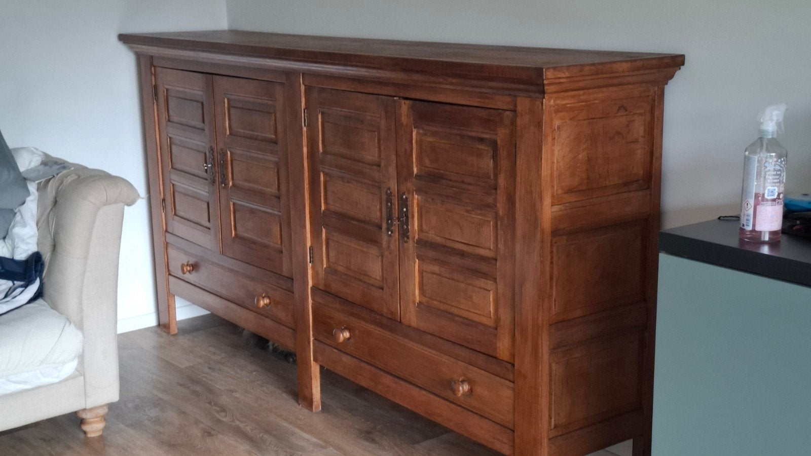 Eiken kast 241l x 49b x 122h, Ophalen