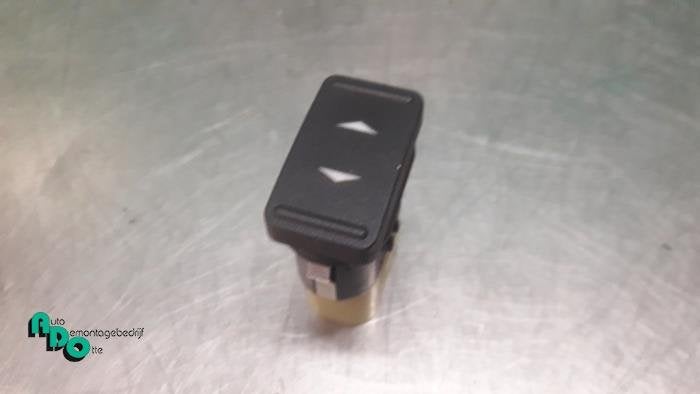 Elektrisch Raam Schakelaar van een Ford Focus (Focus 04-), Gebruikt, -, -, Ophalen of Verzenden