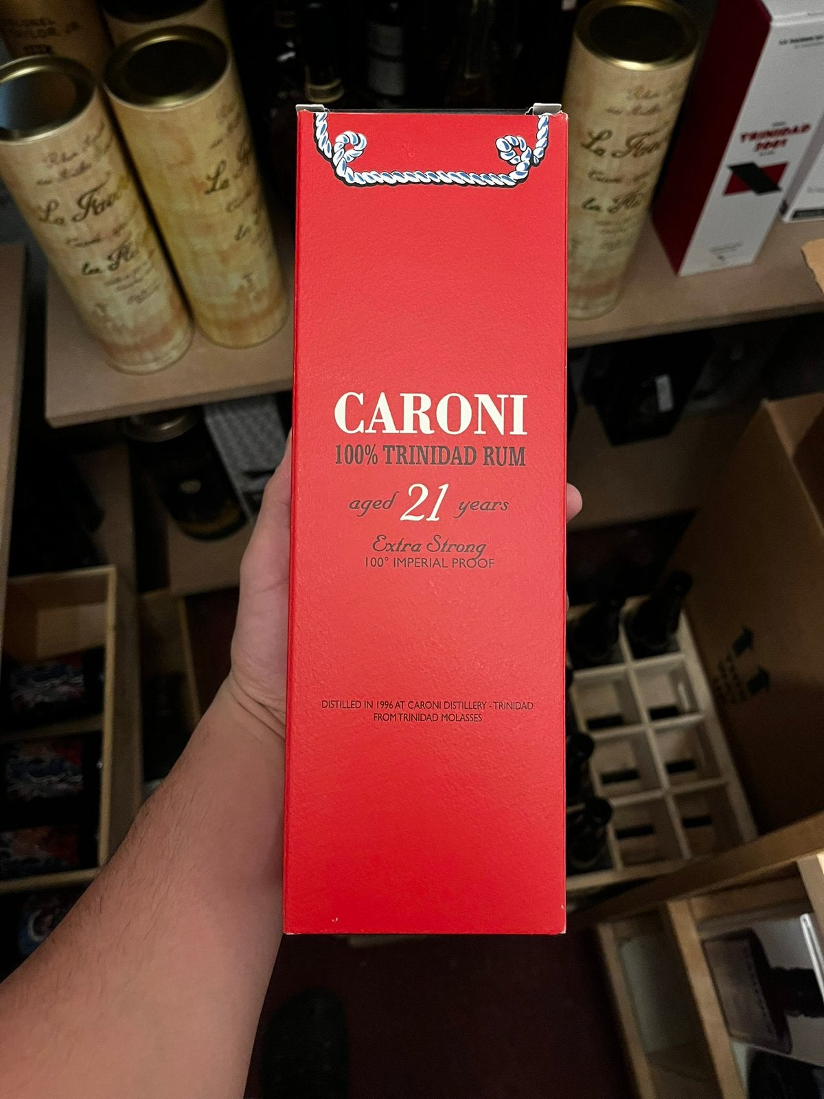 Caroni 21 years, Ophalen