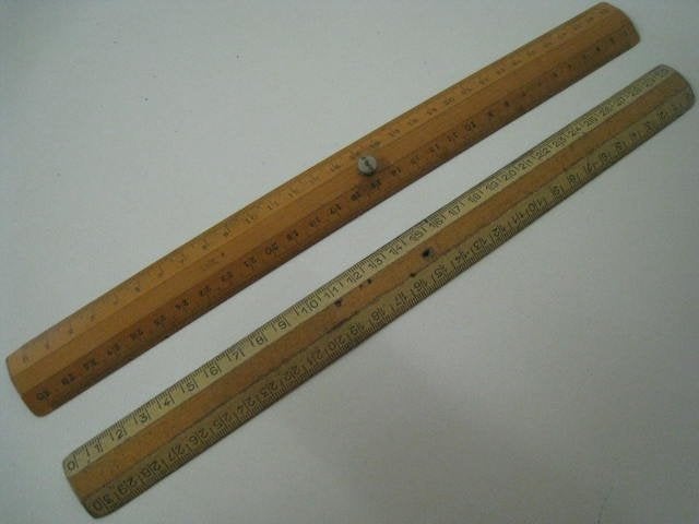 2 vintage oude meetlatten 30cm, Ophalen