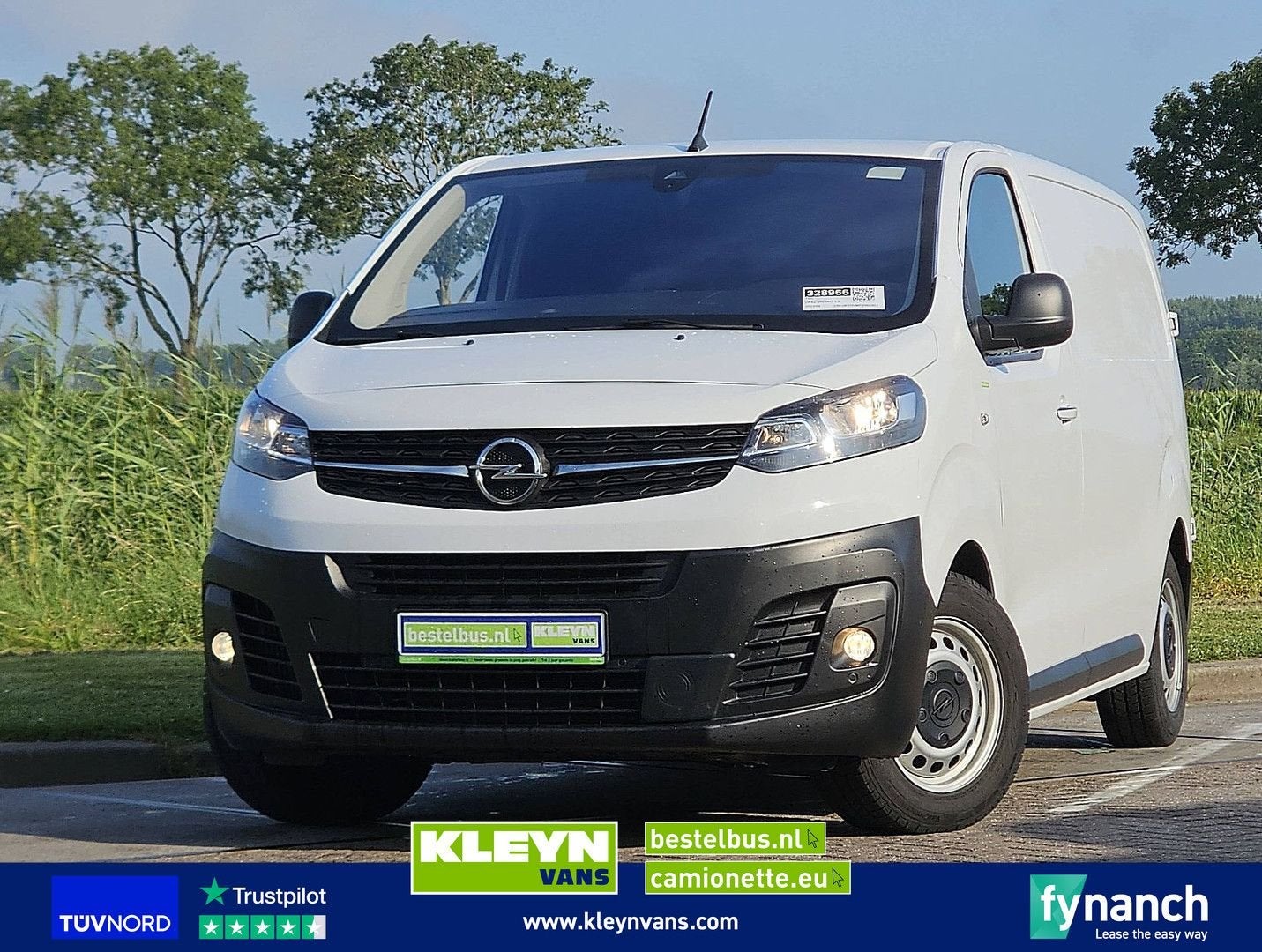 Opel VIVARO 1.5 L2H1 Airco Carplay!, Auto's, Wit, Bedrijf, Opel, Handgeschakeld