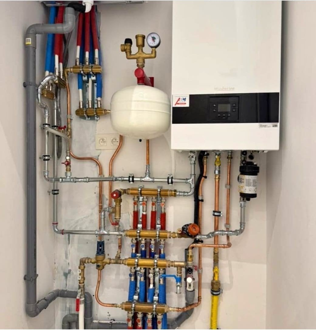 verwarmingsinstallateur ketel onderhoud 0489567442, Ophalen of Verzenden