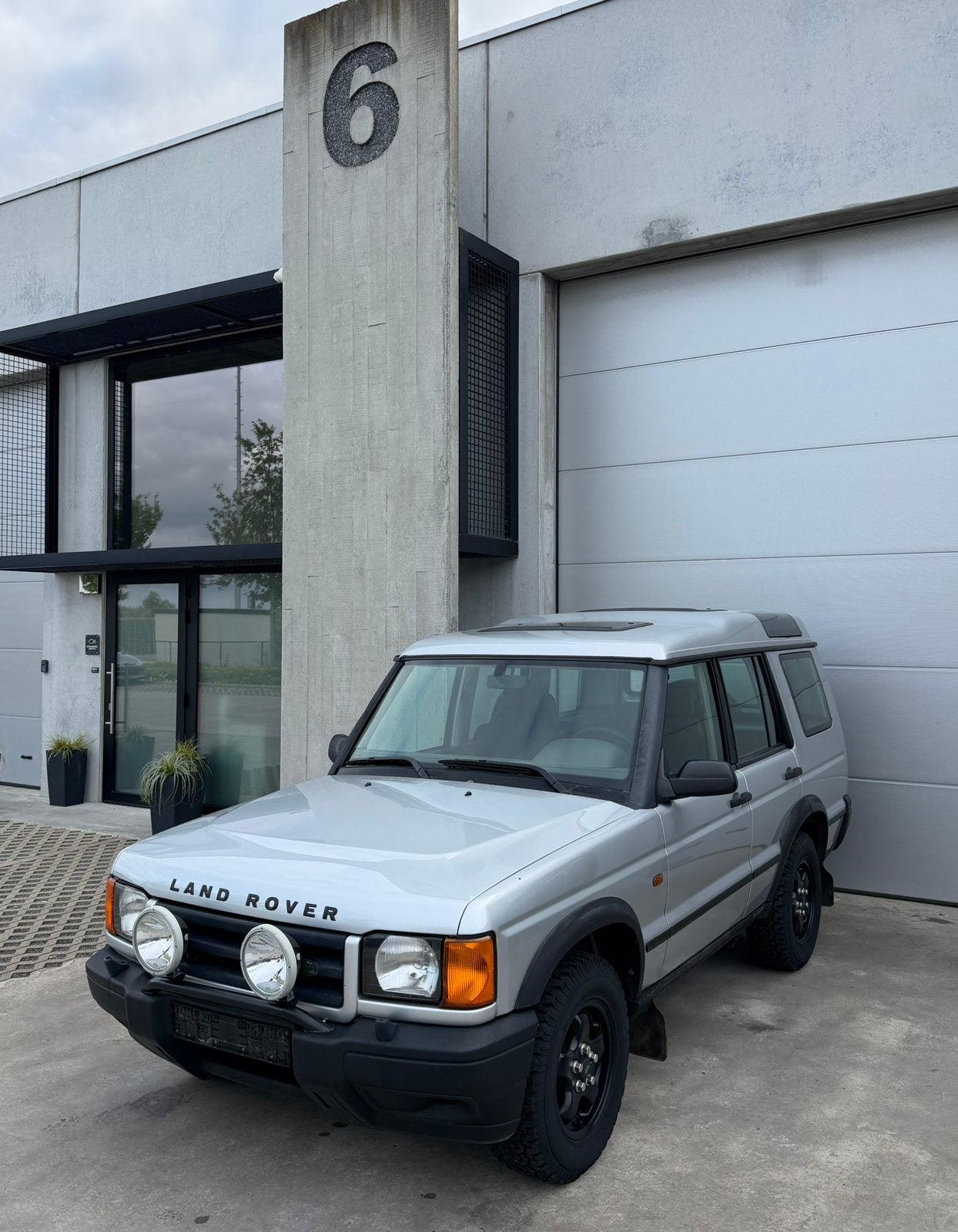 Land Rover Discovery 2 Td5, Autos, Land Rover, Entreprise, 4x4, ABS, Airbags, Air conditionné, Alarme, Verrouillage central, Air conditionné automatique