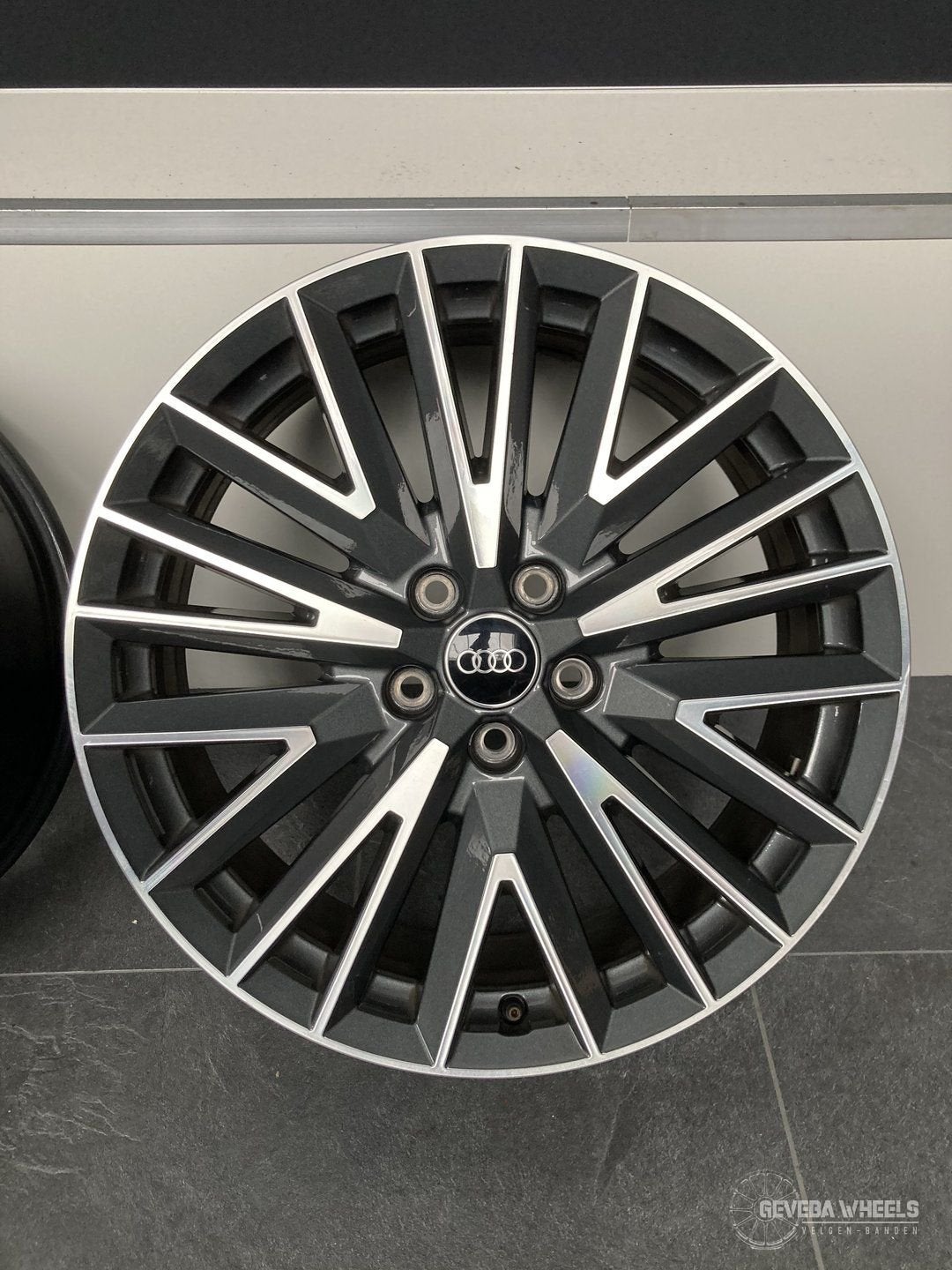 19” originele Audi Q3 F3 Sportback velgen 5x112 83A 601 025L, Autos : Pièces & Accessoires, Pneus & Jantes, Véhicule de tourisme