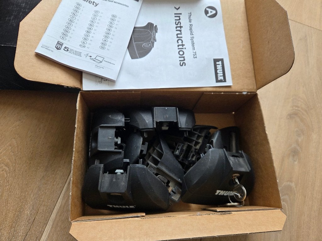 Thule Kit 4007 Audi A4 + Rapid System 753, Enlèvement, Utilisé