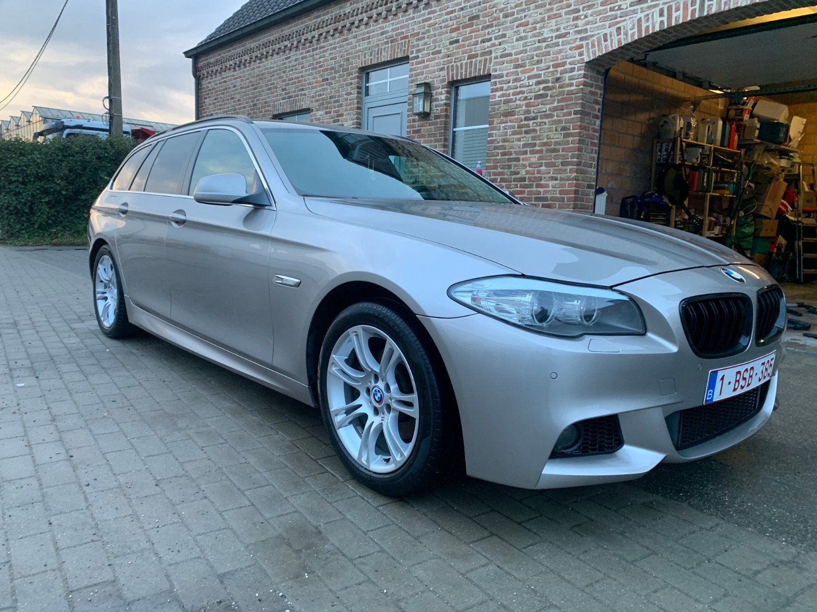 BMW 520da M, Auto's, BMW, Automaat, Euro 5, Zwart, 4 cilinders