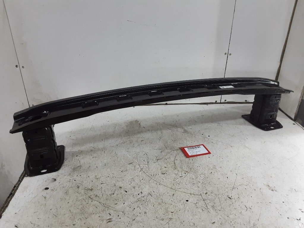 RENFORT PARE CHOC ARRIERE (TRAVERSE) A (177.0), Mercedes-Benz, Mevr. I. Hauben, Utilisé, Rue de l'Espoir 34 34
4030  GRIVEGNÉE, BE