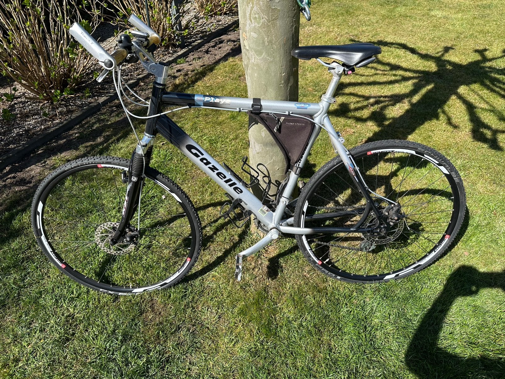 Gazelle 20 versnellingen met veldrijdersbanden, Fietsen en Brommers, Ophalen, Zo goed als nieuw, Gazelle, Vering