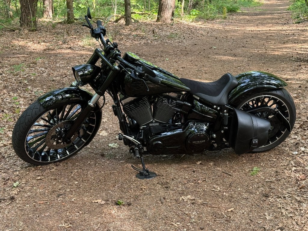 HD Breakout FXSB 2017 Full Custom | Jekill & Hyde, Motoren, 2 cilinders, 1690 cc, ABS, Chopper