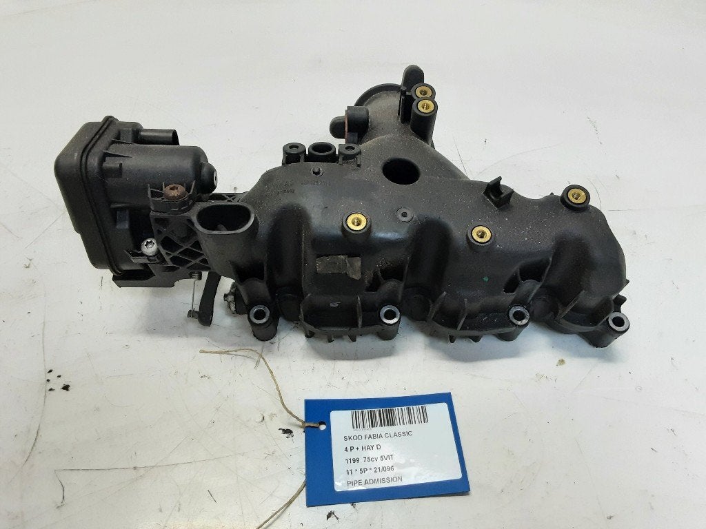INLAATSPRUITSTUK Skoda Fabia II (5J) (03P129711D), Auto-onderdelen, Gebruikt, Info@skoda-auto.de, Skoda, Max-Planck-Straße  3-5
64331  Weiterstadt, DE