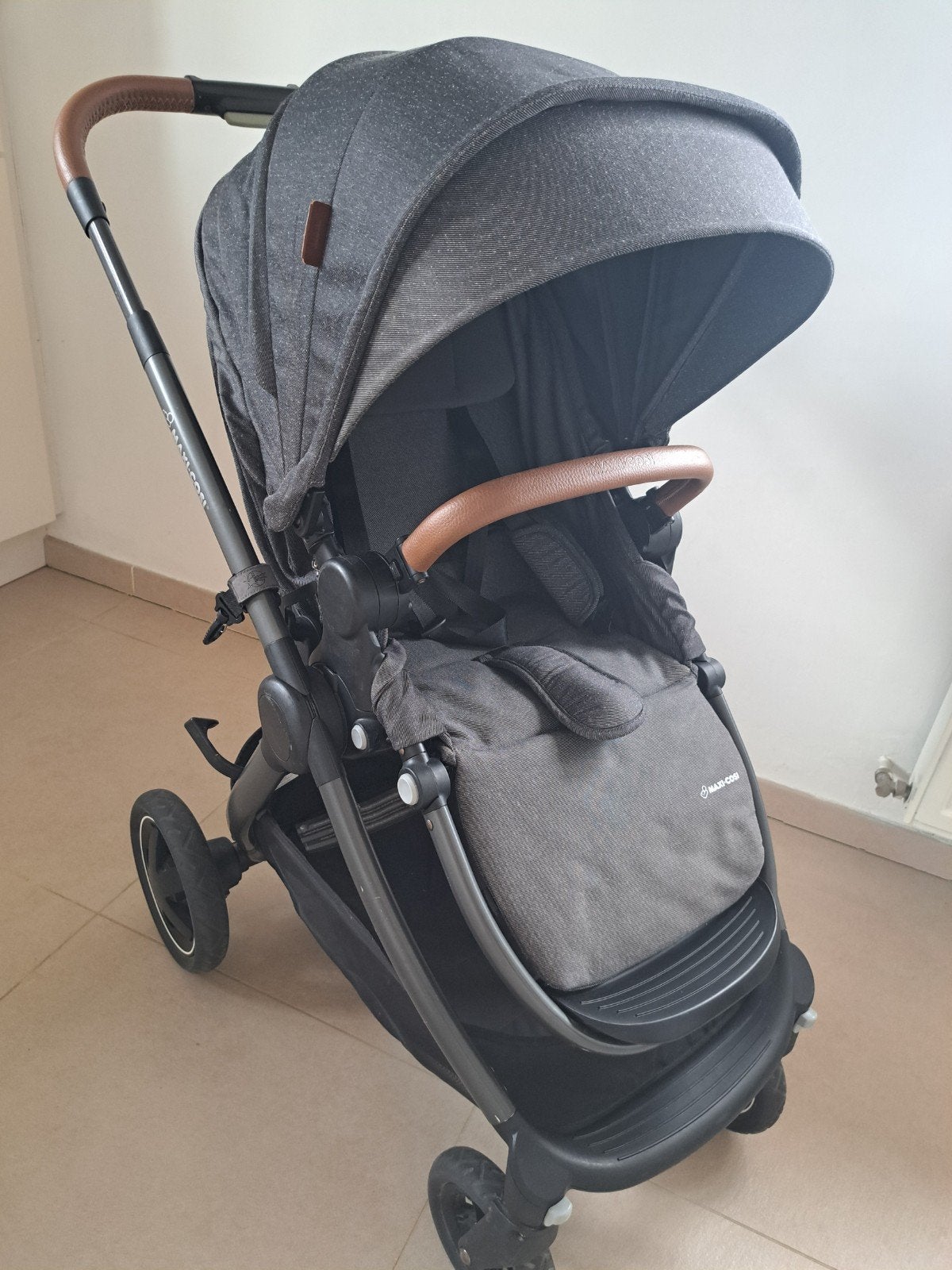Poussette Maxi-Cosi Adorra, Enfants & Bébés, Enlèvement, Maxi-Cosi