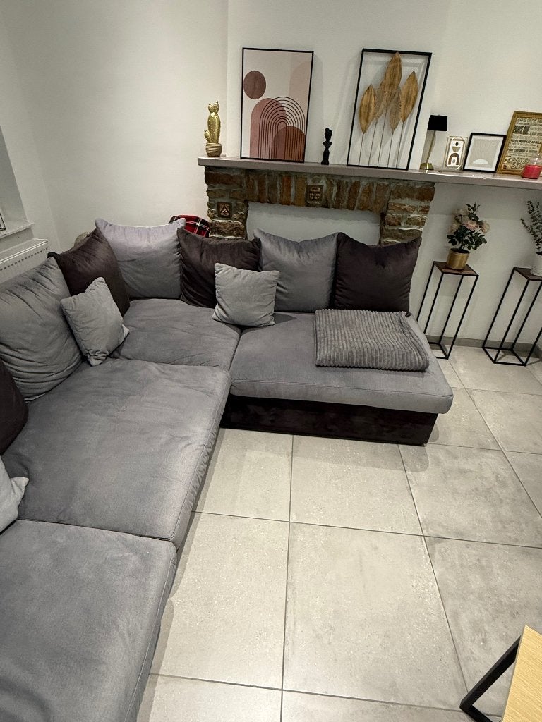 Salon, Ophalen, Zo goed als nieuw, Stof