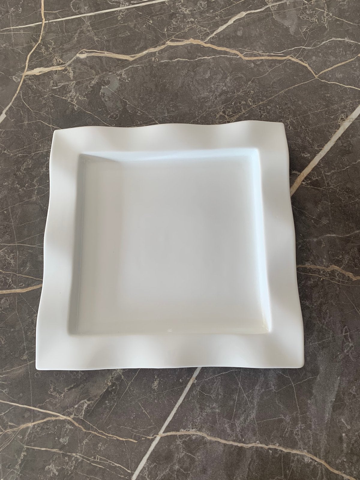 12 x design bord, Ophalen, Zo goed als nieuw, Modern, Bord(en)