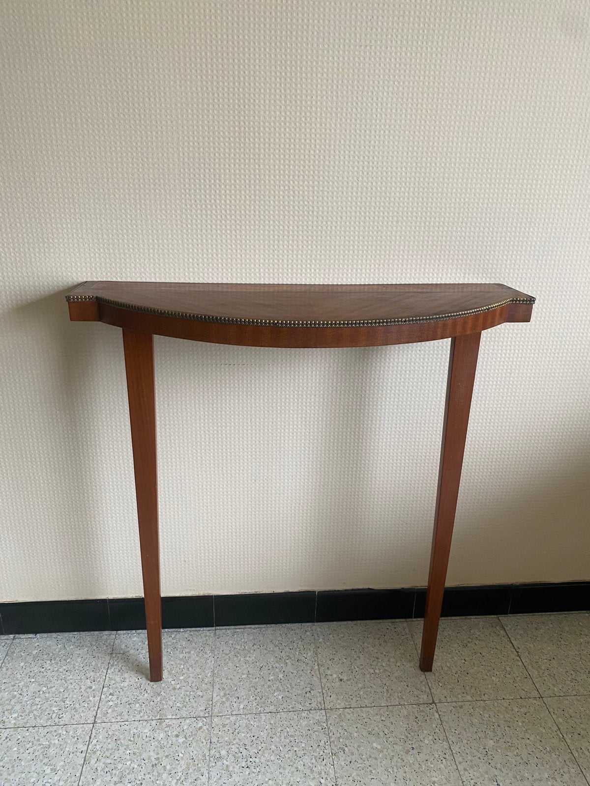 Console murale ancienne en bois avec marqueterie, Maison & Meubles, Tables | Dessertes, Comme neuf, Enlèvement ou Envoi