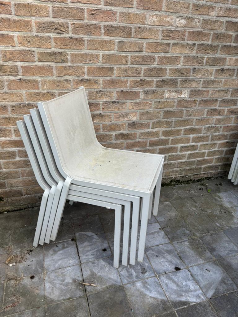 Chaise, Enlèvement, Comme neuf