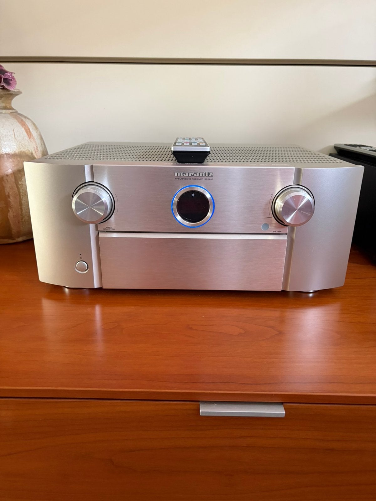 Marantz SR7010 avec télécommande et audit d'étalonnage., Marantz, Comme neuf, Enlèvement, 120 watts ou plus