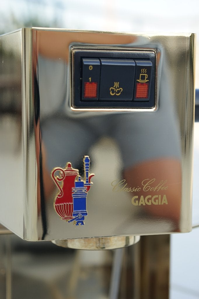 Gaggia Classic (2000) gouden editie/volledig herzien, Elektronische apparatuur, Koffiezetapparaten, Refurbished, Gemalen koffie
