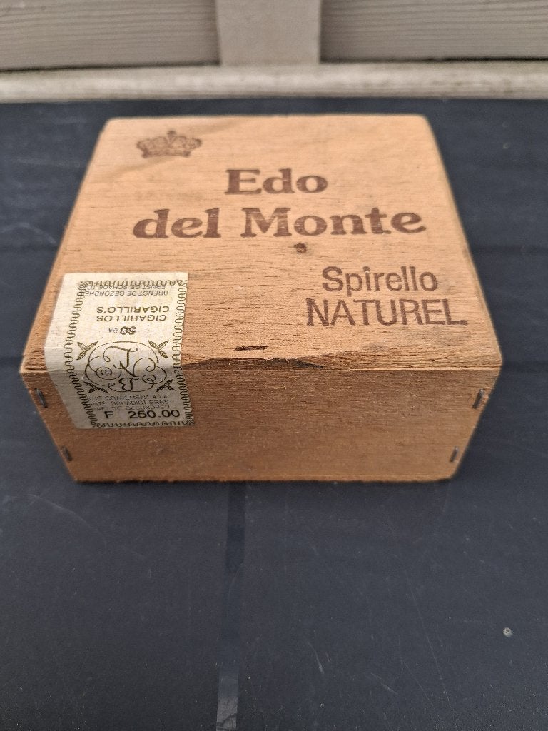 CIGAREN EDO DEL MONTE...250FR taks, Collections, Articles de fumeurs, Briquets & Boîtes d'allumettes, Enlèvement ou Envoi, Comme neuf