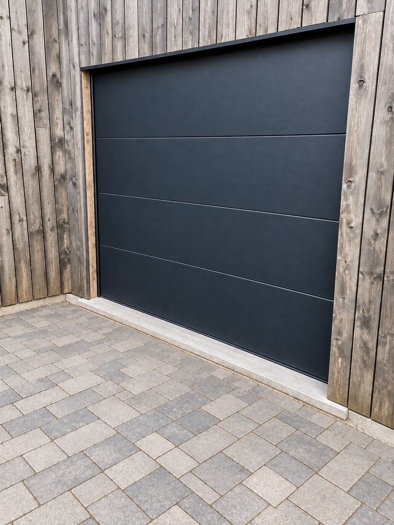 Garagepoort met elektrische motor, Doe-het-zelf en Bouw, 120 cm of meer, Garagedeur, Ophalen of Verzenden, 200 tot 215 cm