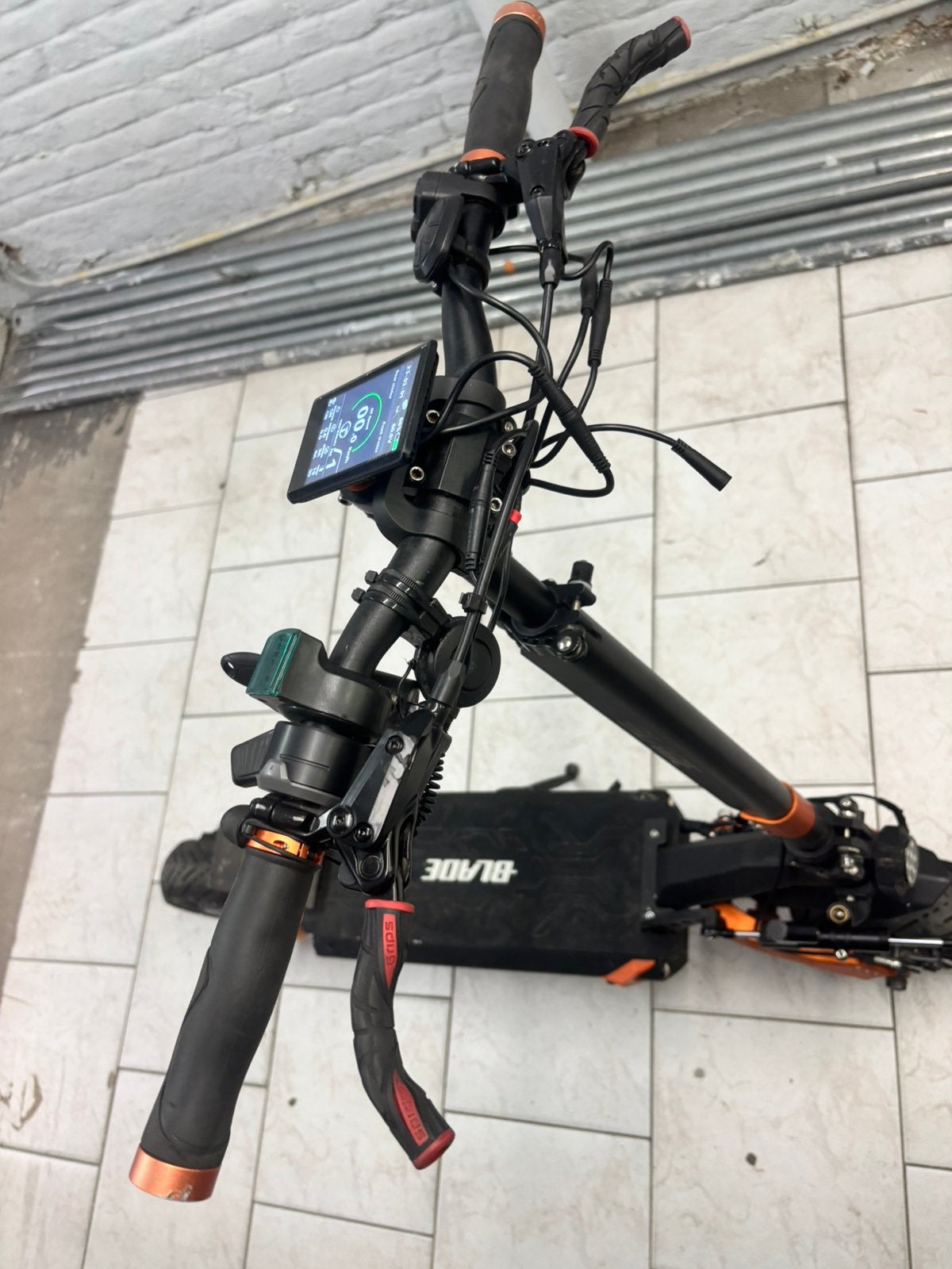 Trotinette electrique teverun blade gt2 plus, Vélos & Vélomoteurs, Enlèvement, Comme neuf