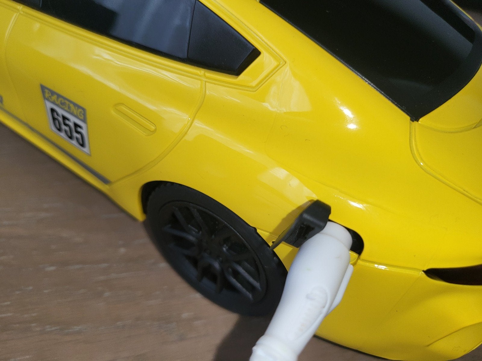 speelgoed auto electrish, Kinderen en Baby's, Speelgoed |Speelgoedvoertuigen, Ophalen, Nieuw, Afstandsbediening