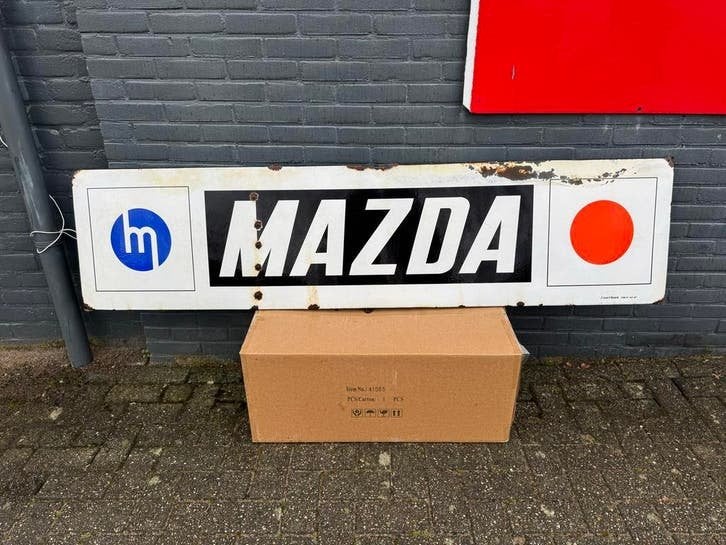 Vintage Mazda Emaille Reclamebord - Uniek Verzamelobject, Verzamelen, Merken en Reclamevoorwerpen