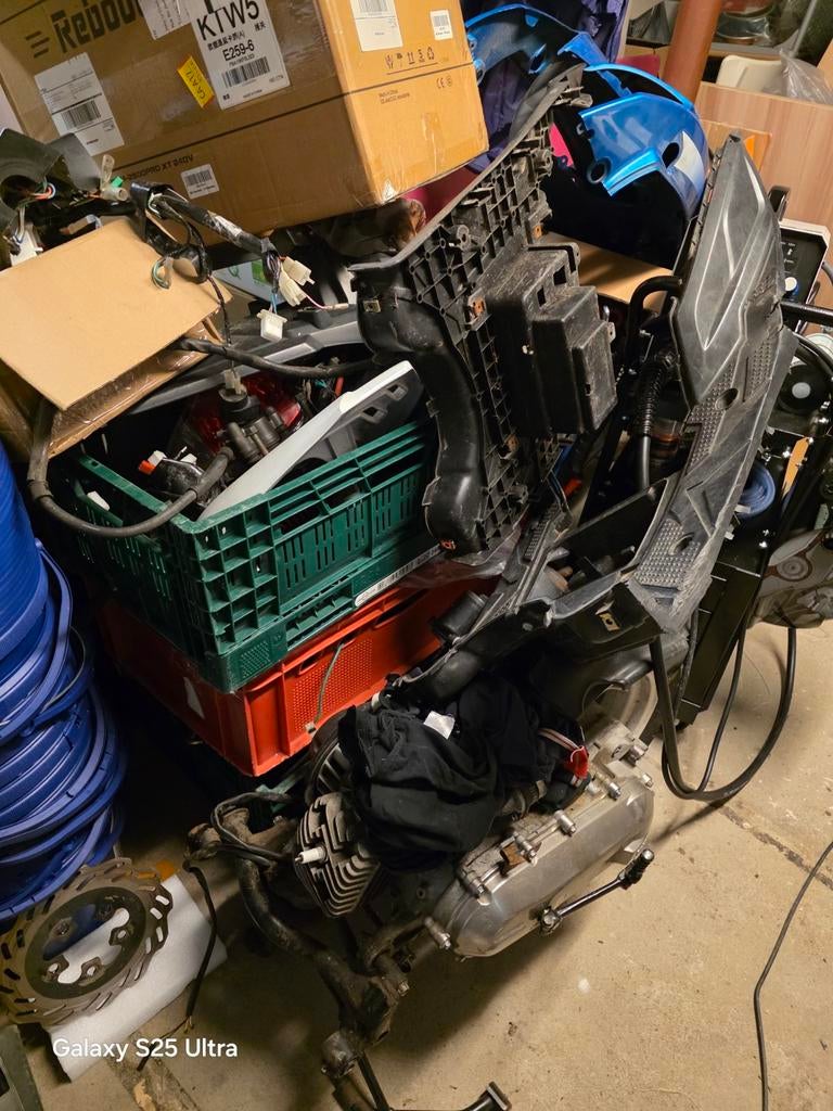 ‼️Pièces scooters Sym jet 4r 2t d'occasion ‼️ Liège (Ans)