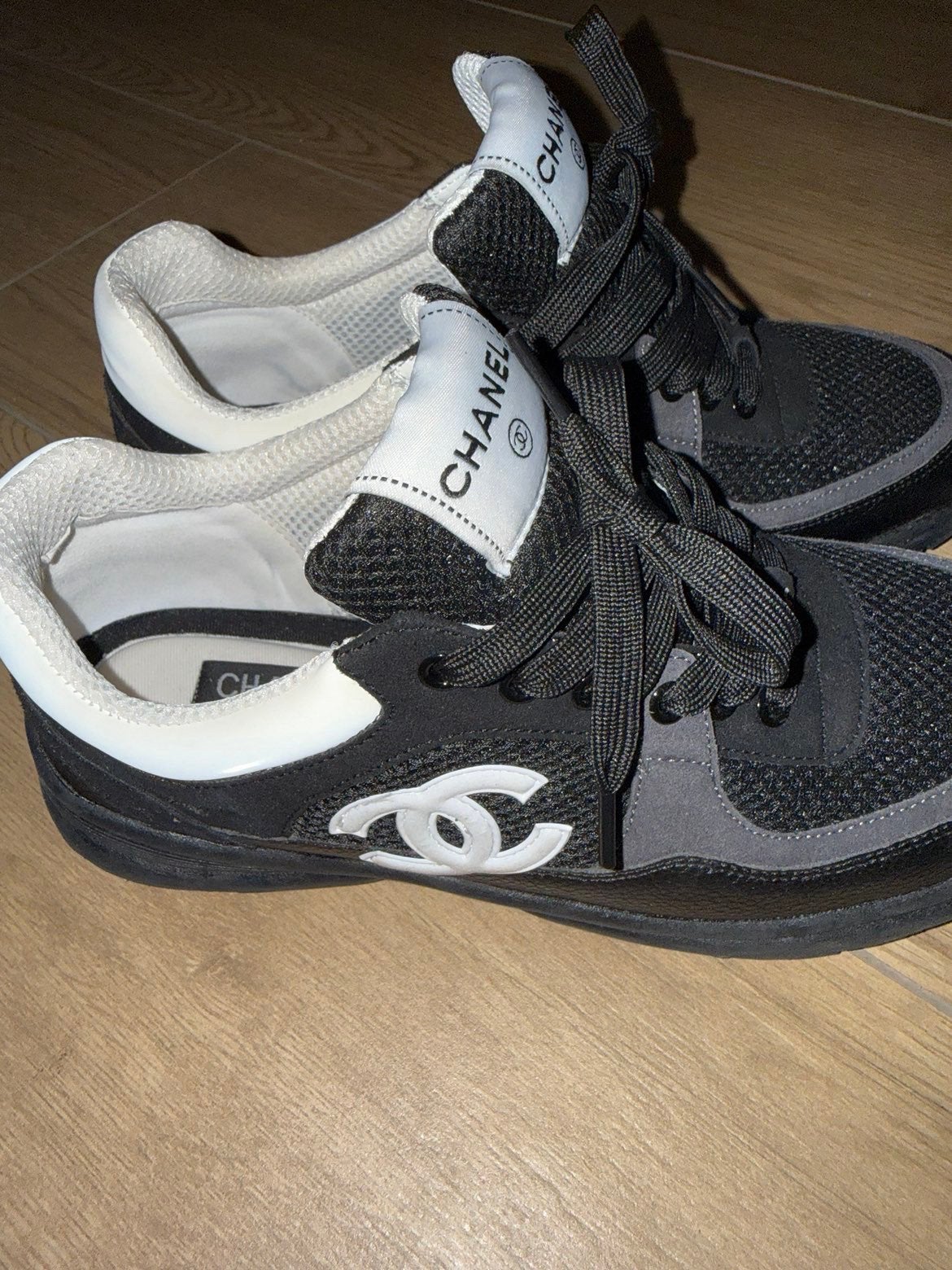 Chaussures chanel runners noir, Enlèvement ou Envoi, Comme neuf, Chaussures