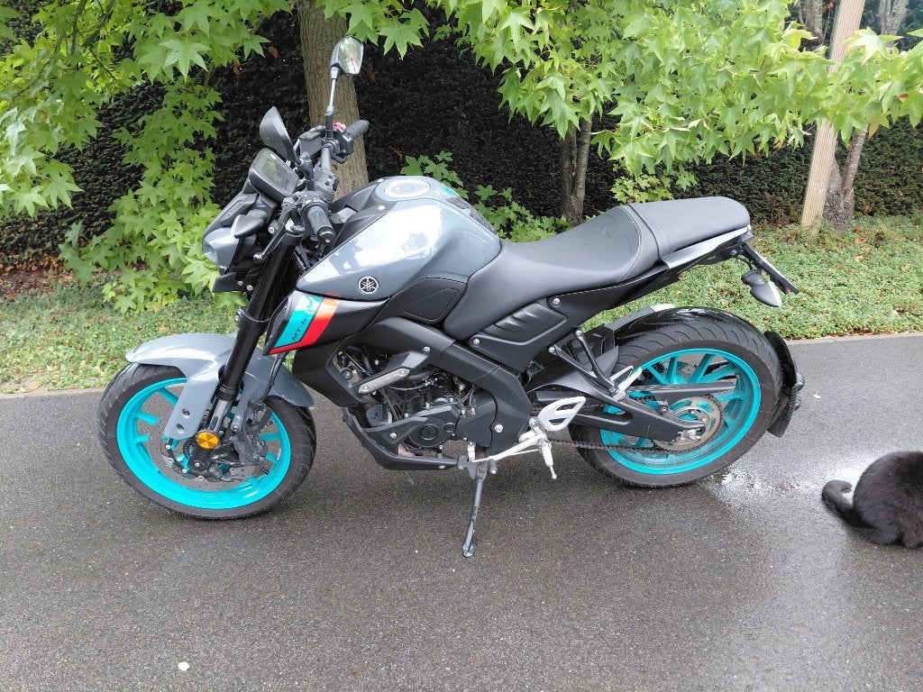 Yamaha MT125 full options - als nieuw & uniek!, Motos, Poignées chauffantes, Neuf, Particulier