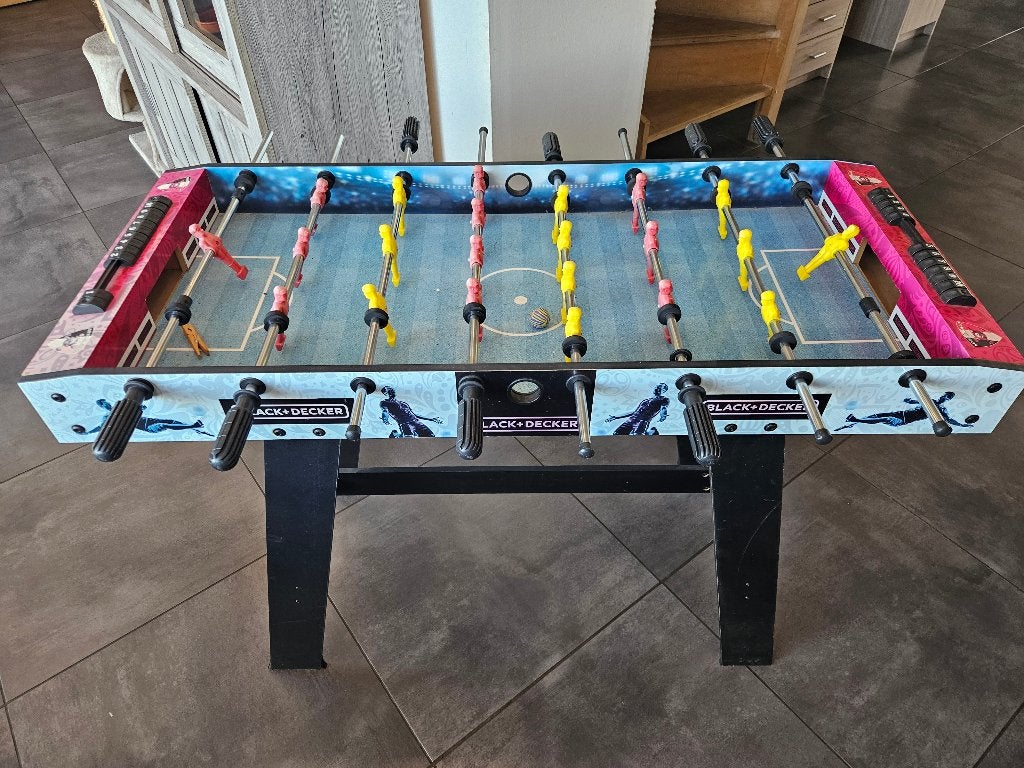 Binnentafelvoetbaltafel voor kinderen in goede staat, Ophalen, Gebruikt