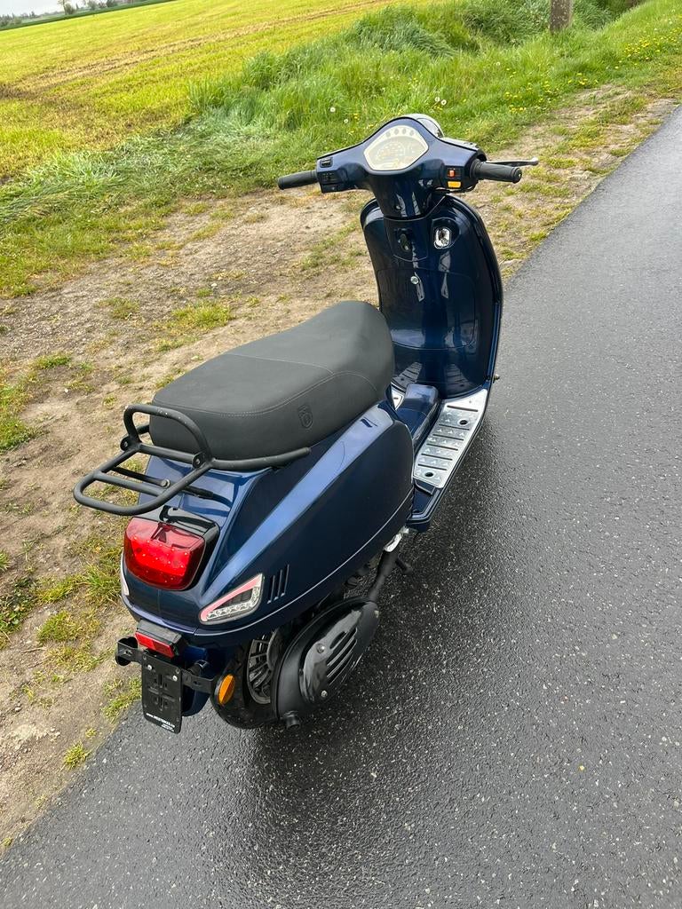 Btc riva -A-klasse te koop, Ophalen, Zo goed als nieuw, Elektrisch