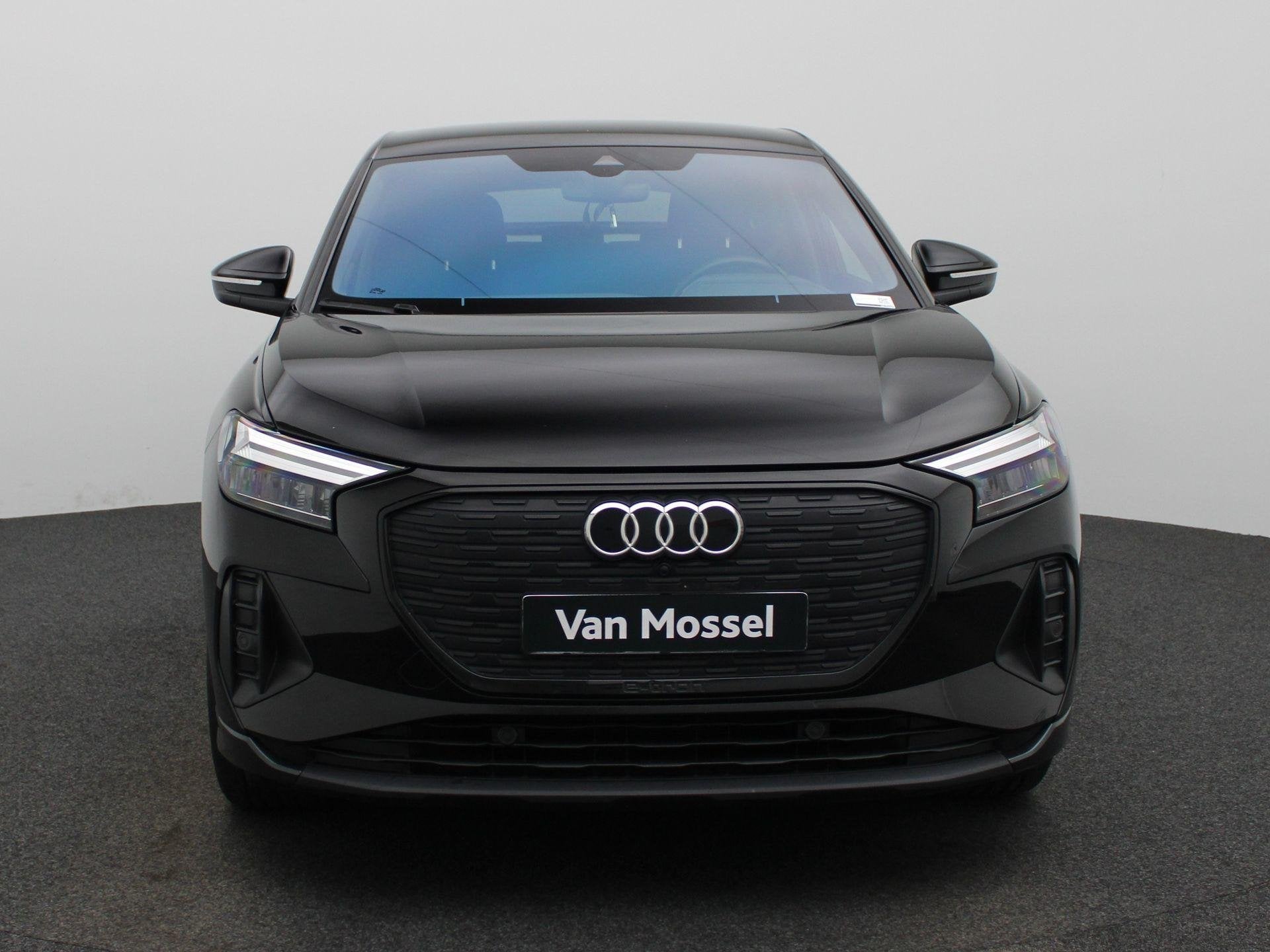 Audi Q4 Sportback e-tron 50 quattro HEAD-UP DISPLAY | STUURW, Auto's, Stof, Gebruikt, Zwart, 82 kWh
