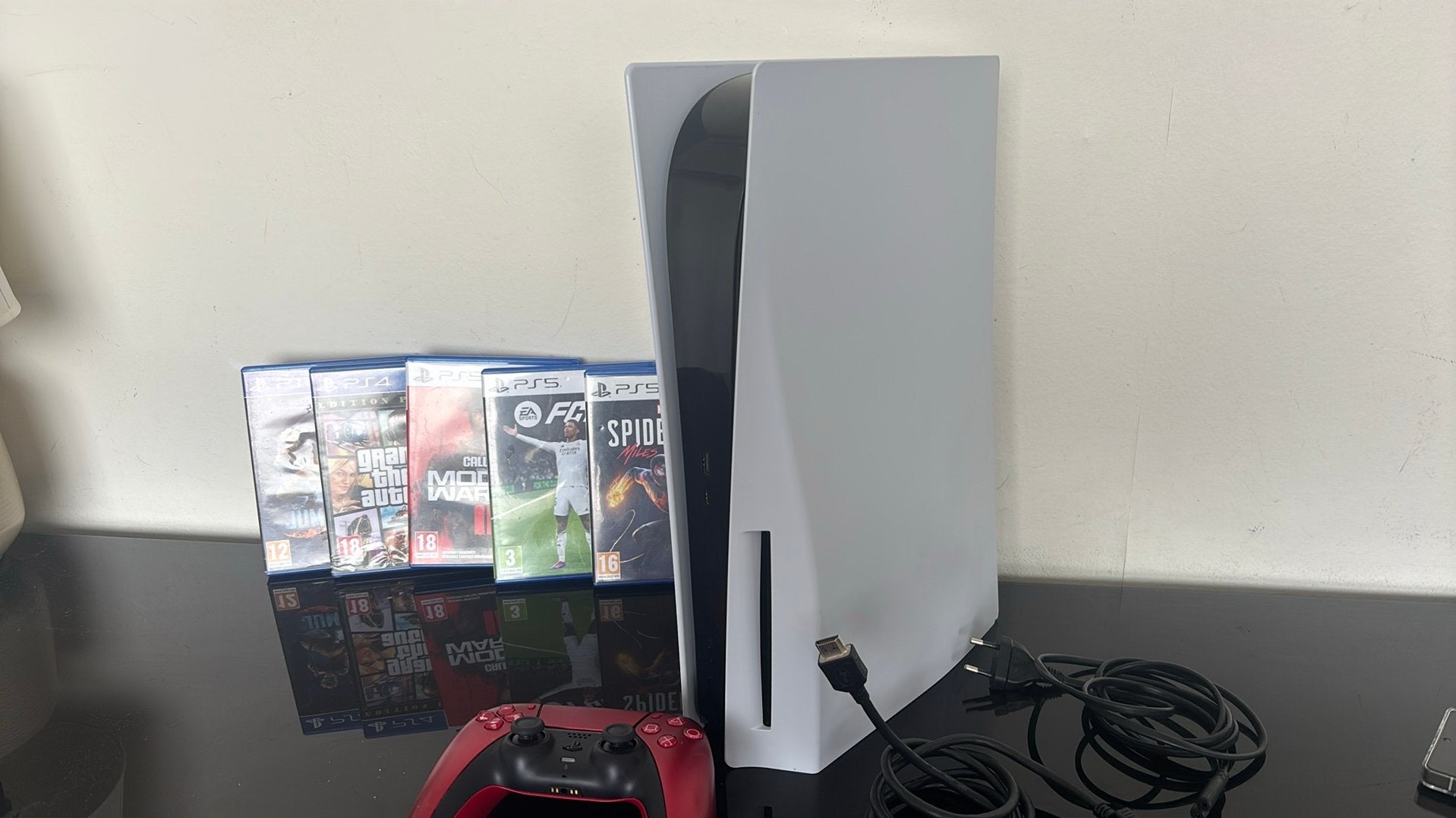 Pack PS5 Standard + Manette + 5 Jeux⁠, Consoles de jeu & Jeux vidéo, Consoles de jeu | Sony PlayStation 5, Enlèvement, Utilisé
