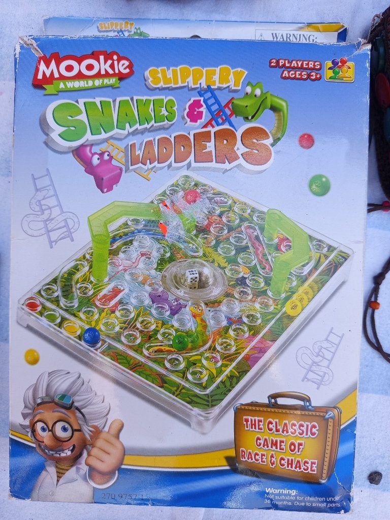 Spel slippery snakes ladder, Ophalen