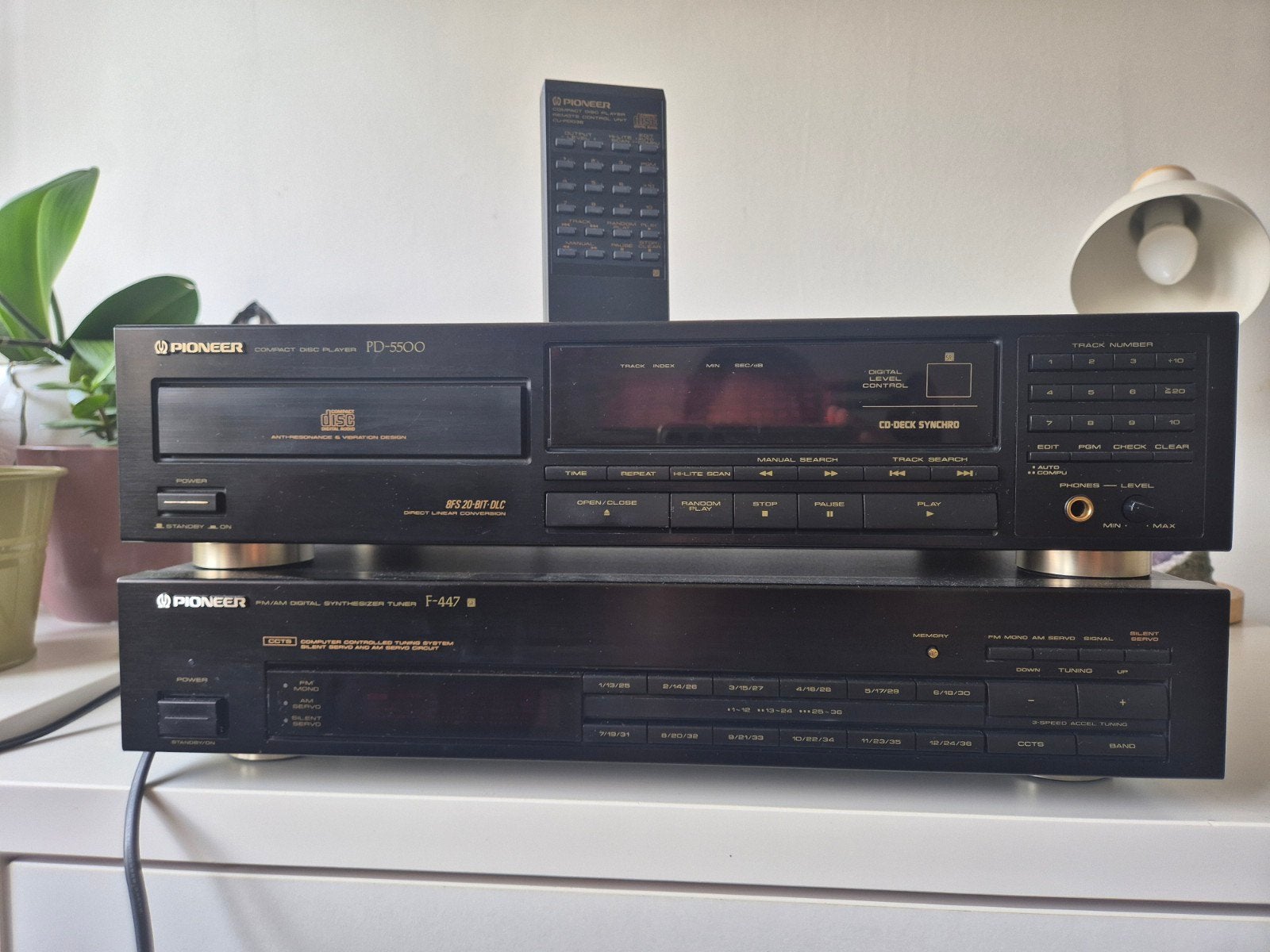 Pioneer PD-5500 Vintage CD avec télécommande d'origine– Prem, Enlèvement, Pioneer