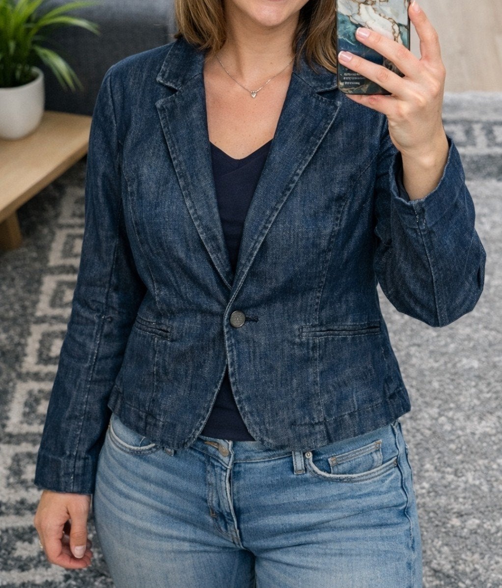 Originele Levi's donkerblauwe slim-fit denim blazer (Maat S), Kleding | Dames, Jasjes, Kostuums en Pakken, Ophalen of Verzenden