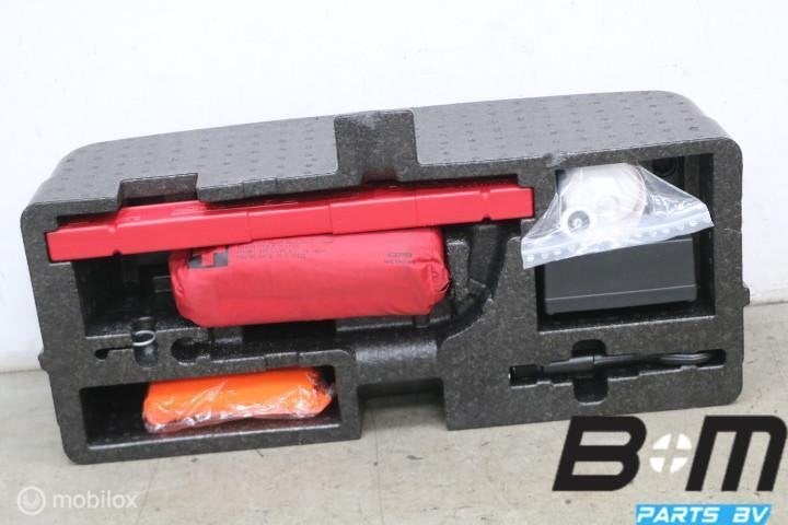 Gereedschaphouder met compressor VW UP! FL 1S0012115N, Gebruikt